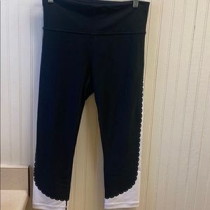 Athleta womens crop leggings